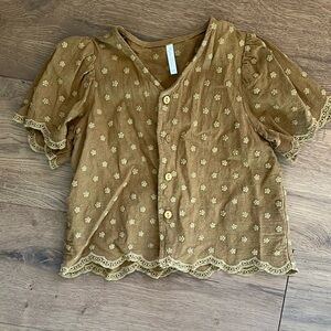 Rylee and cru brown embroidered blouse